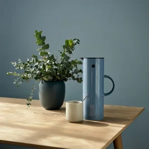 Isolierkannen Stelton EM77 Isolierkanne 1,0ltr. Dusty Blue/ Taubenblau 968 6